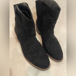 Amazon Black Ankle “cowboy like” suede ankle boots